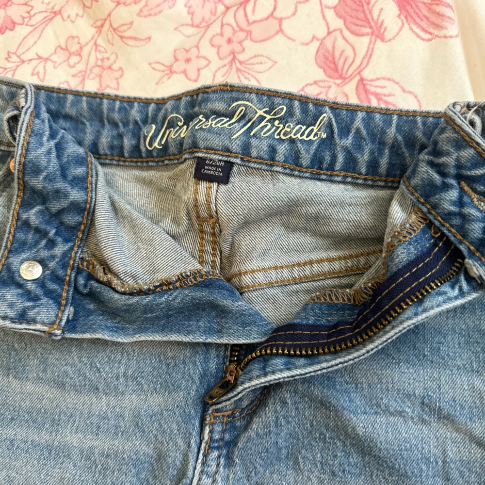 Universal Thread High Rise Blue Jeans